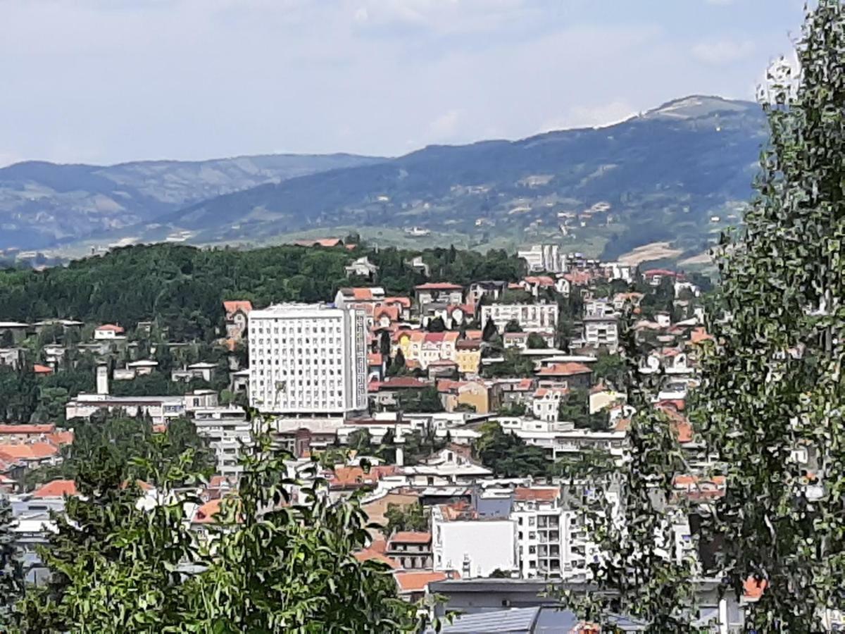 Guesthouse Hill Sarajevo Bagian luar foto
