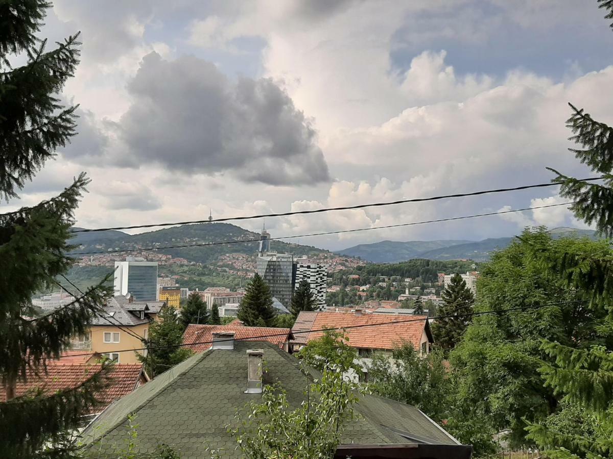 Guesthouse Hill Sarajevo Bagian luar foto
